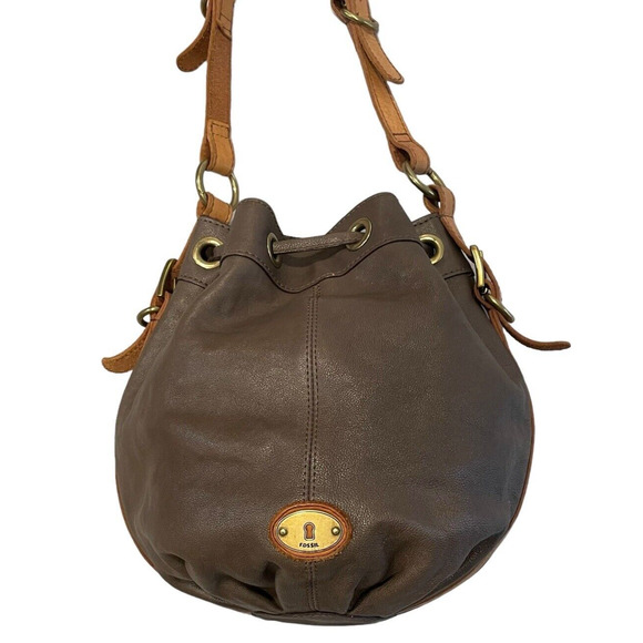 FOSSIL VTG Reissue Maddox Leather Shoulder Drawstring Bucket Bag - Picture 1 of 16